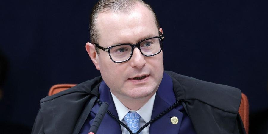 Zanin nega liminar que obrigaria o Senado a instalar CPI sobre o caso do Banco Master