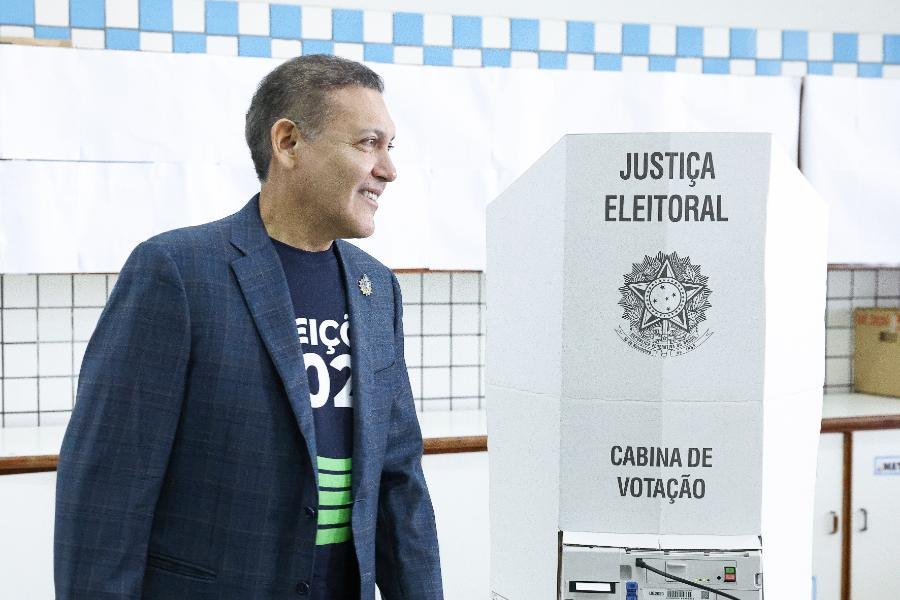 Presidente do TSE susta decisão do relator e mantém sub judice a candidatura de Deltan Dallagnol ao Senado