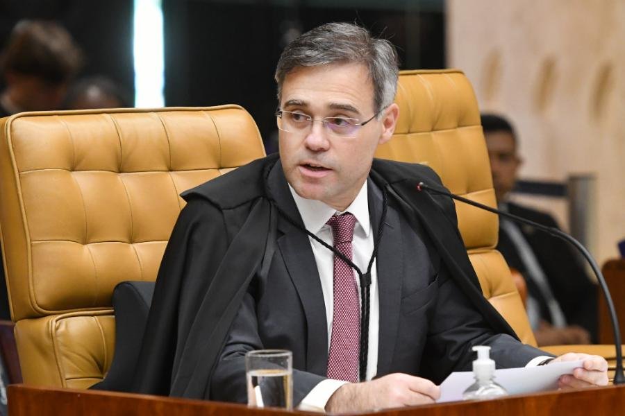 Com o trânsito em julgado decretado, Eduardo Bolsonaro aparece no BNMP como pena pendente de cumprimento