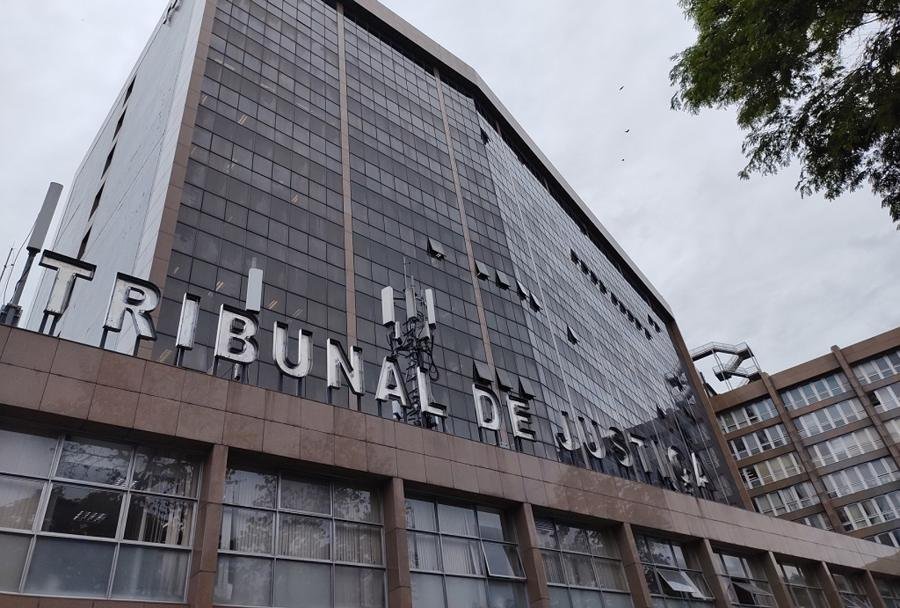 Confissão que serviu para fundamentar a pronúncia tem de valer como atenuante na dosimetria, decide relator no STJ, e pena cai de 18 anos e 8 meses para 16 anos