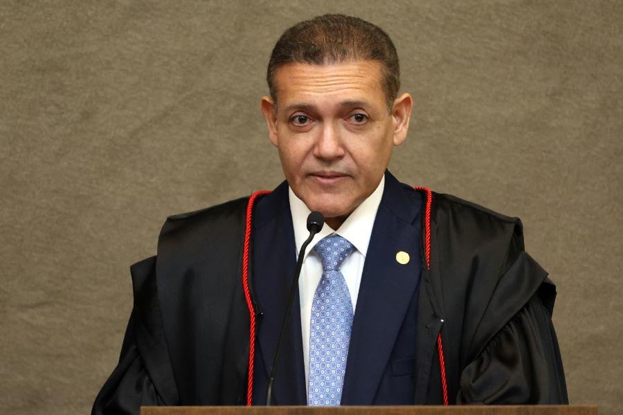 Presidente do TSE manda recolher jornal de sindicato por propaganda eleitoral irregular